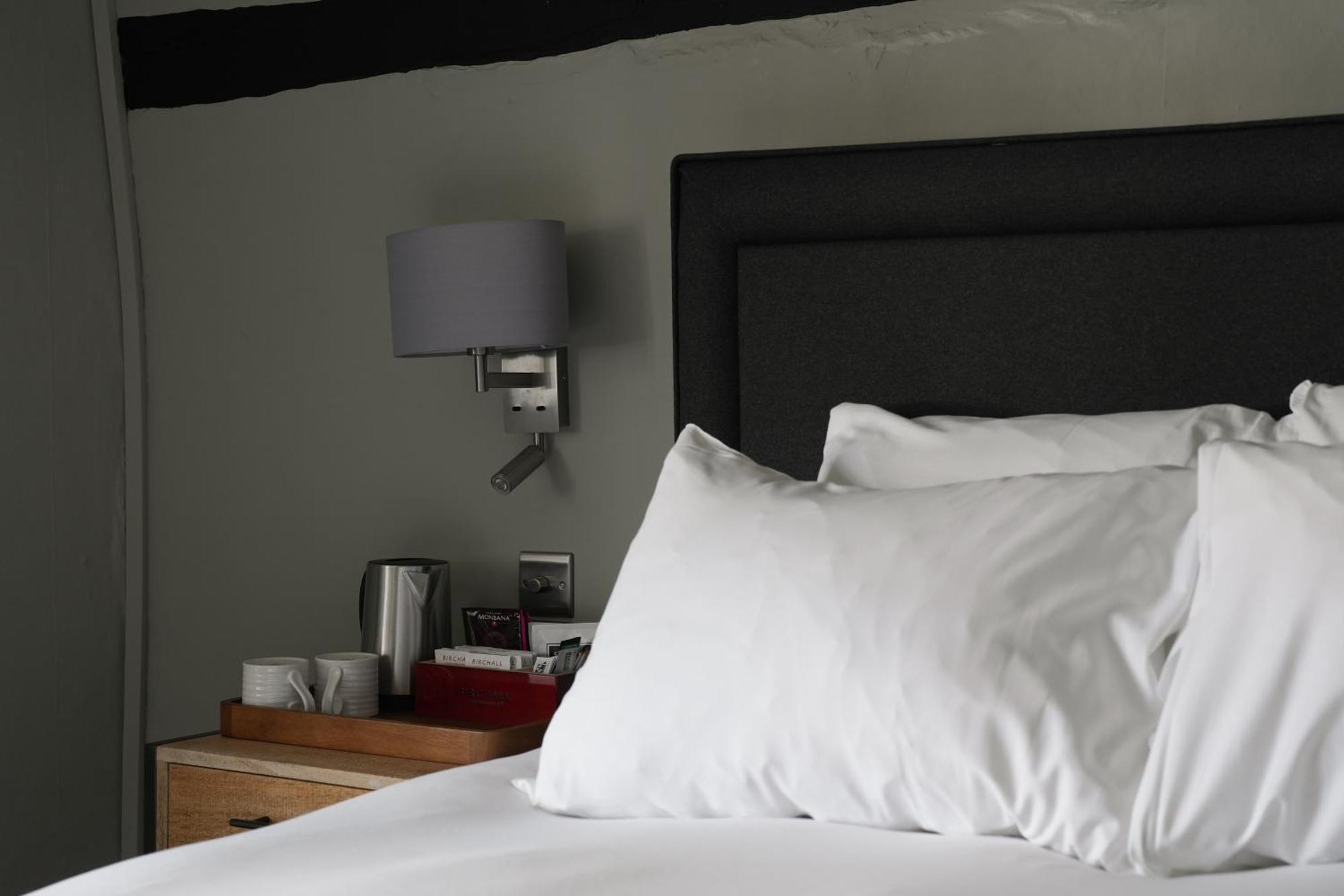 The Windmill Hotel Maidstone Kültér fotó