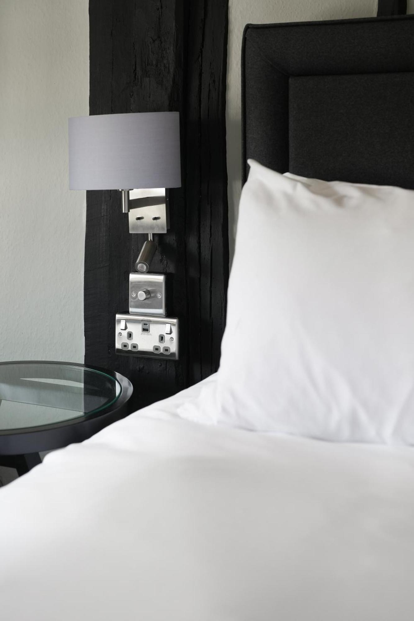 The Windmill Hotel Maidstone Kültér fotó