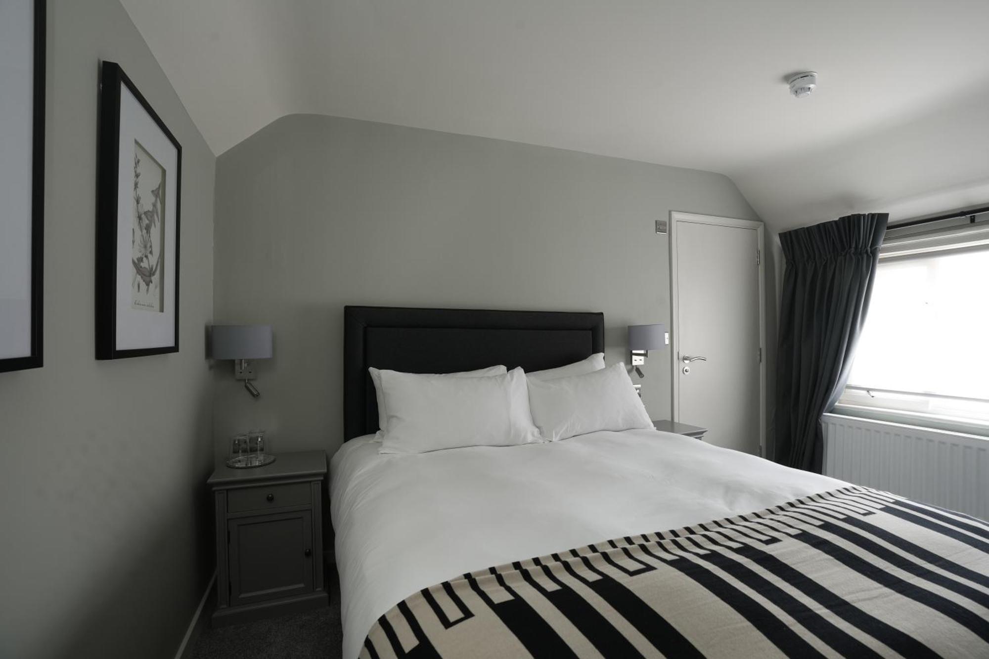 The Windmill Hotel Maidstone Kültér fotó
