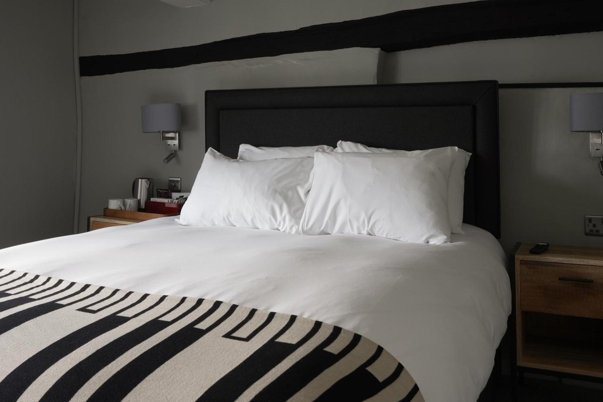 The Windmill Hotel Maidstone Kültér fotó